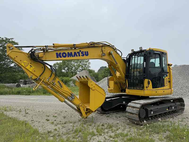 コマツ　PC138US-11